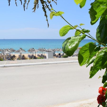 Mirto Beach Hotel & Restaurant Paralia Vrachou Exteriör bild
